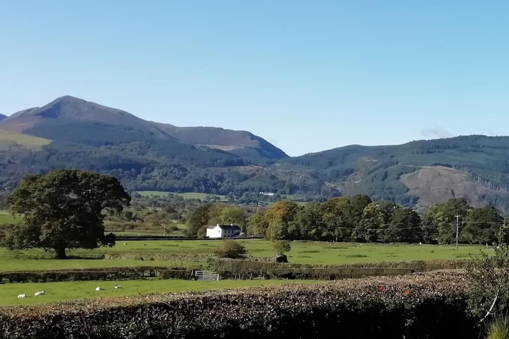 The Hayloft. Entire Barn Conversion Near Keswick Applethwaite エクステリア 写真